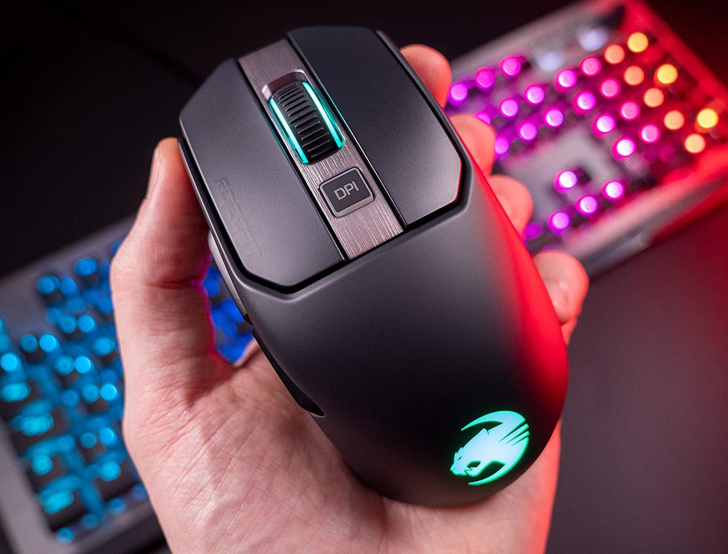 ROCCAT Kain 200 AIMO Wireless RGB Gaming Mouse