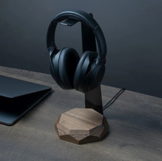 2 in 1 Headphone Stand with Wireless Charger